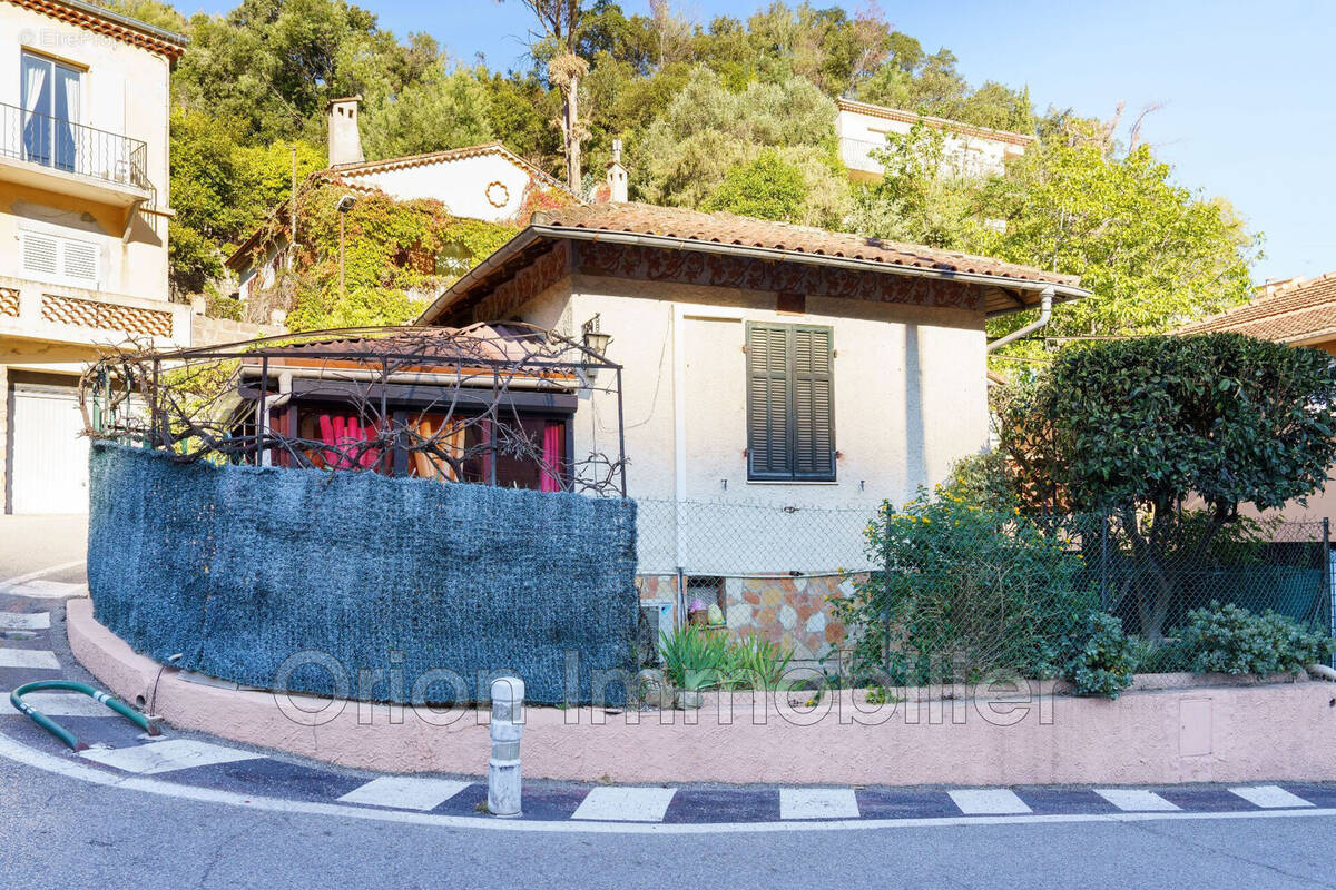 Maison à THEOULE-SUR-MER