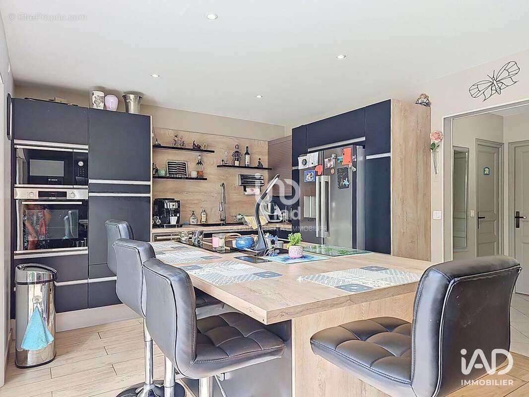 Maison 190 m² à Follainville-Dennemont  - photo 6