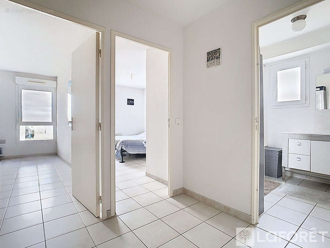 Appartement t3 residence de standing + garage et place de parking - photo 10