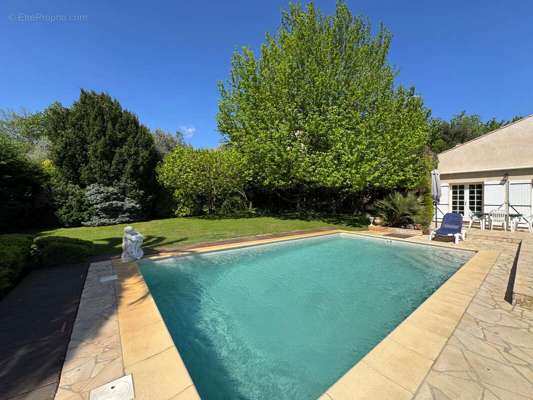 Laudun- villa de plain-pied 151m2, piscine vue Mont Ventoux - photo 22