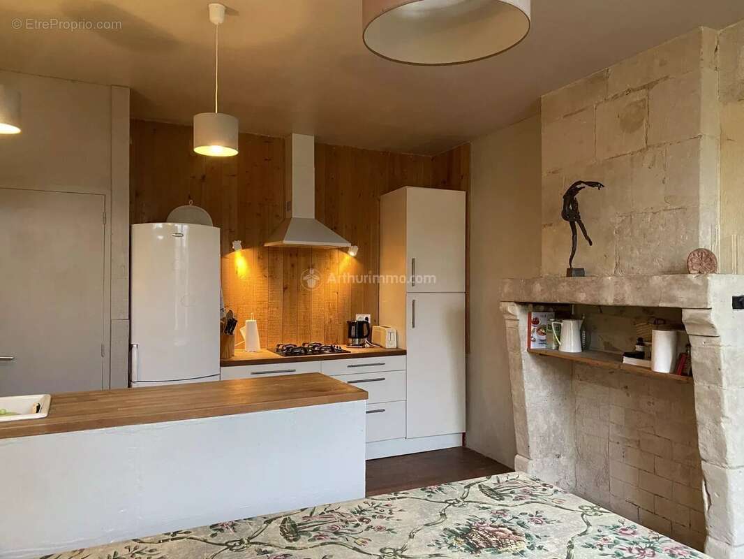 Maison à LA CHARTRE-SUR-LE-LOIR