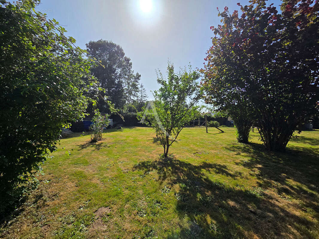 Terrain à PALLUAU