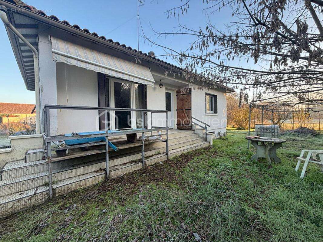 Maison à LE PIZOU