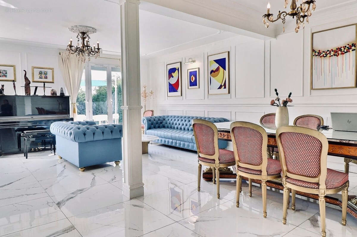 Maison à SAINT-GERMAIN-EN-LAYE