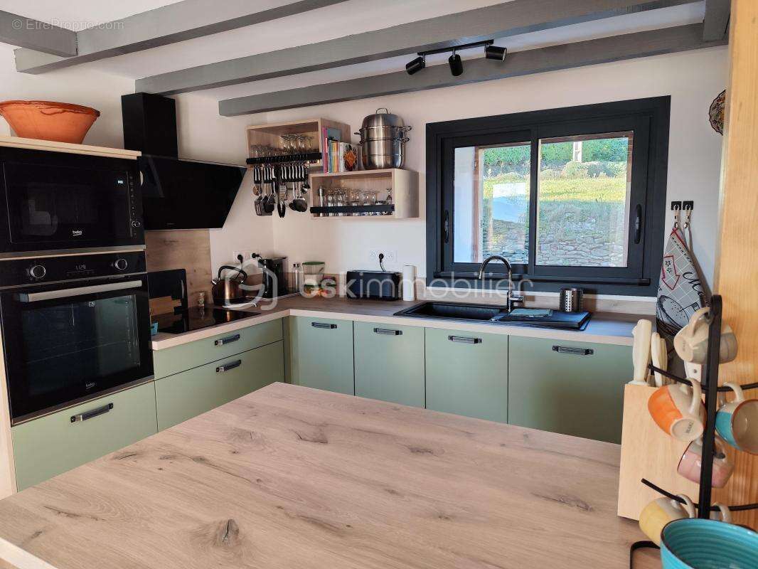 Maison à SAINT-PONS-DE-THOMIERES