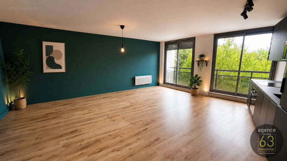 Appartement à CHAMALIERES