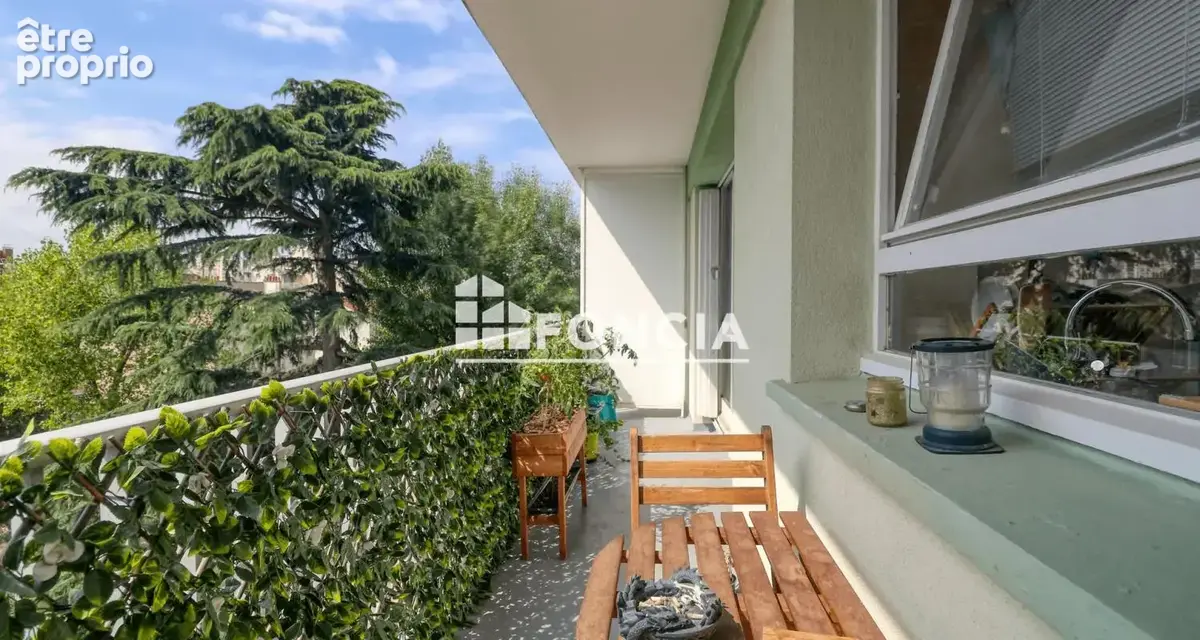 Appartement à IVRY-SUR-SEINE