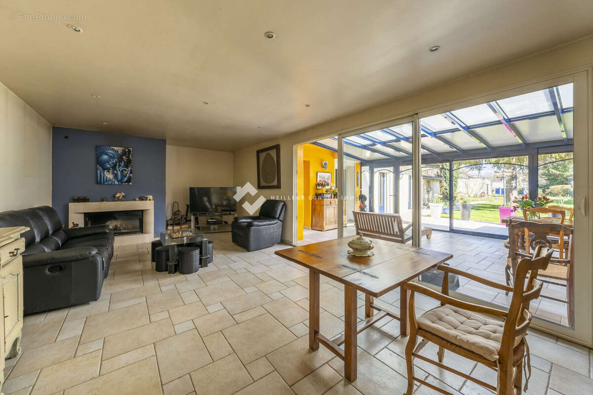 Maison 178 m² à Le Mee-Sur-Seine  - photo 2