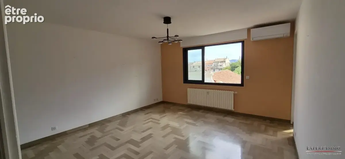 Appartement 2 pièces 43 m² à vendre à Sanary-Sur-Mer (83110) - photo 2