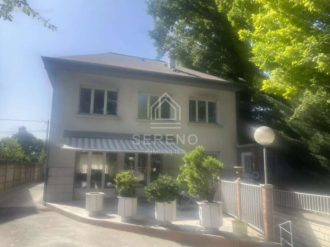 Maison à MORSANG-SUR-ORGE