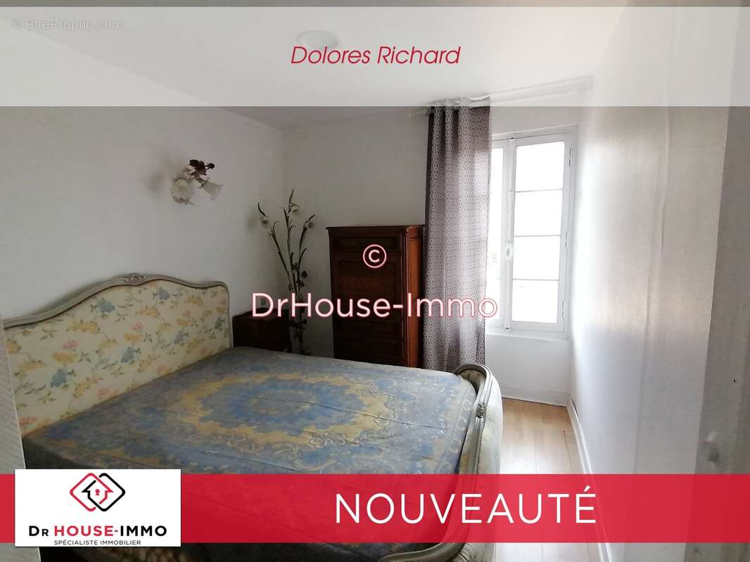 Maison à SAINT-MEDARD-DE-GUIZIERES