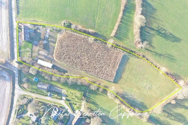 Maison à CHAMPSECRET