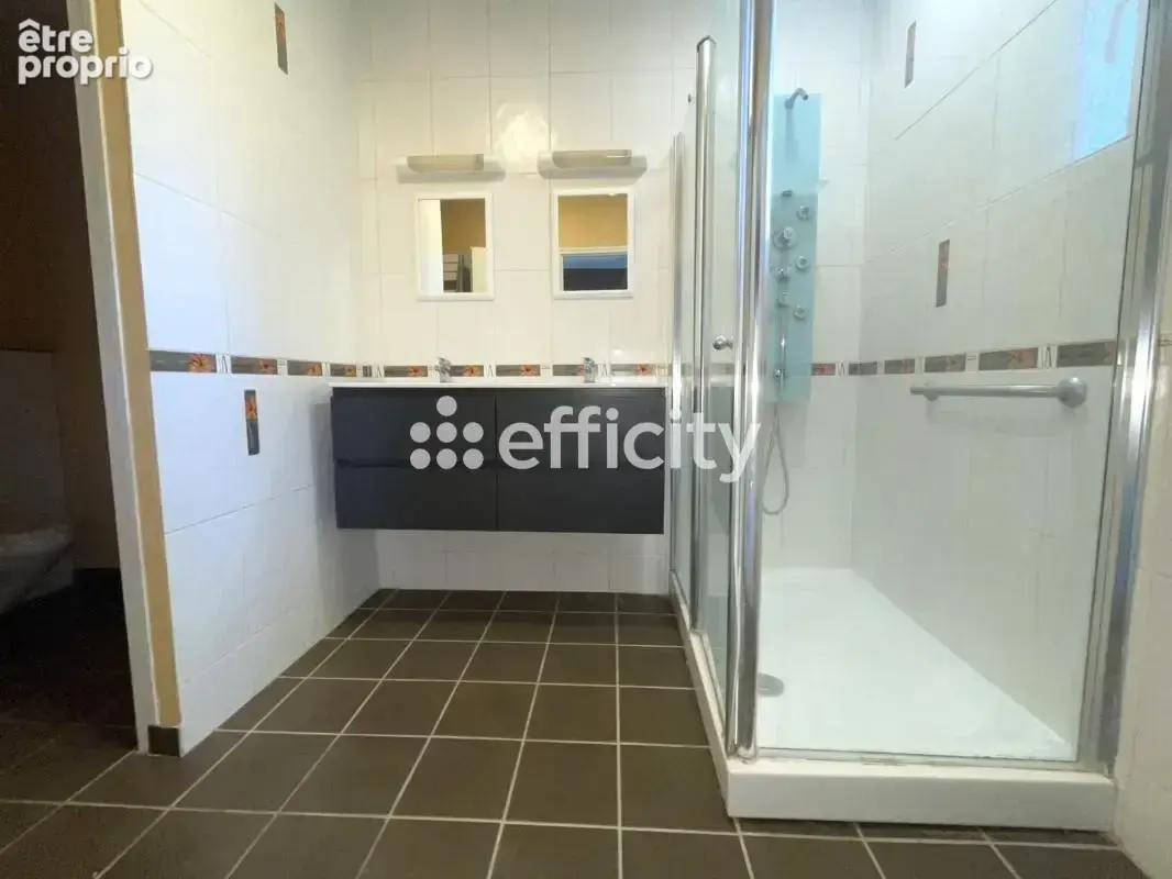 Maison 6 pièces 144 m² à vendre à Aigre (16140) - photo 14