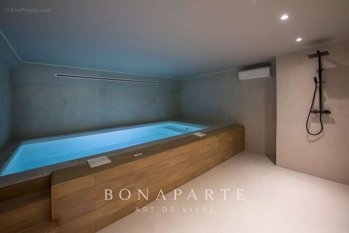 EXCLUSIVITÉ – Villa contemporaine de 330m² à très haute performance énergétique - photo 15