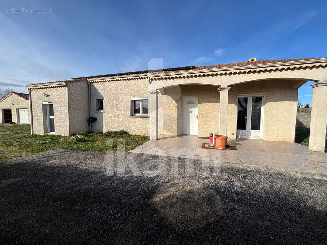 Maison à ANNEYRON