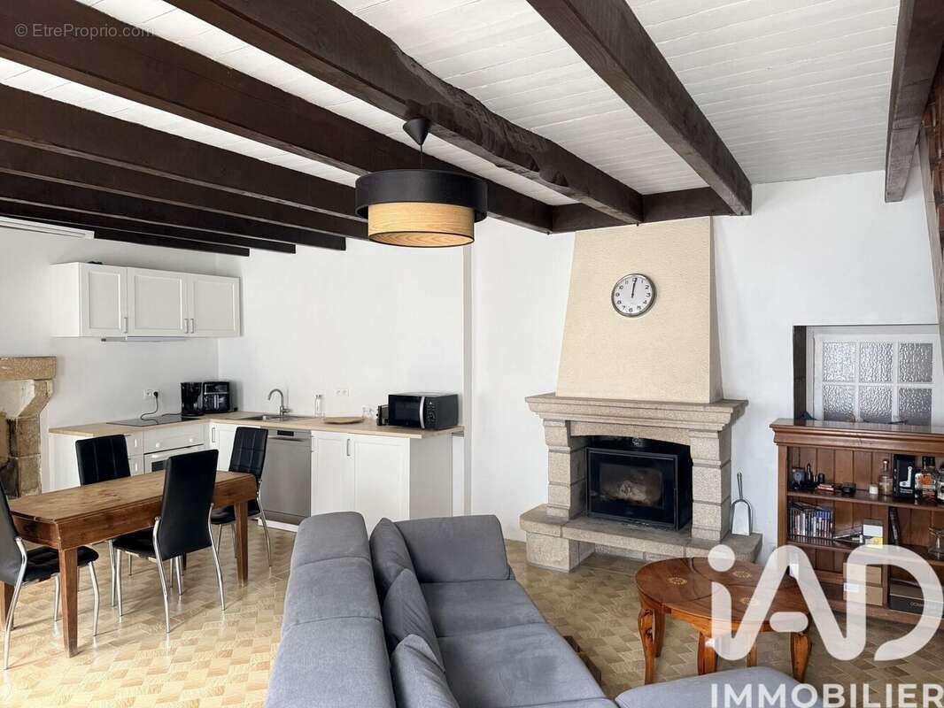Photo 2 - Maison à MELRAND