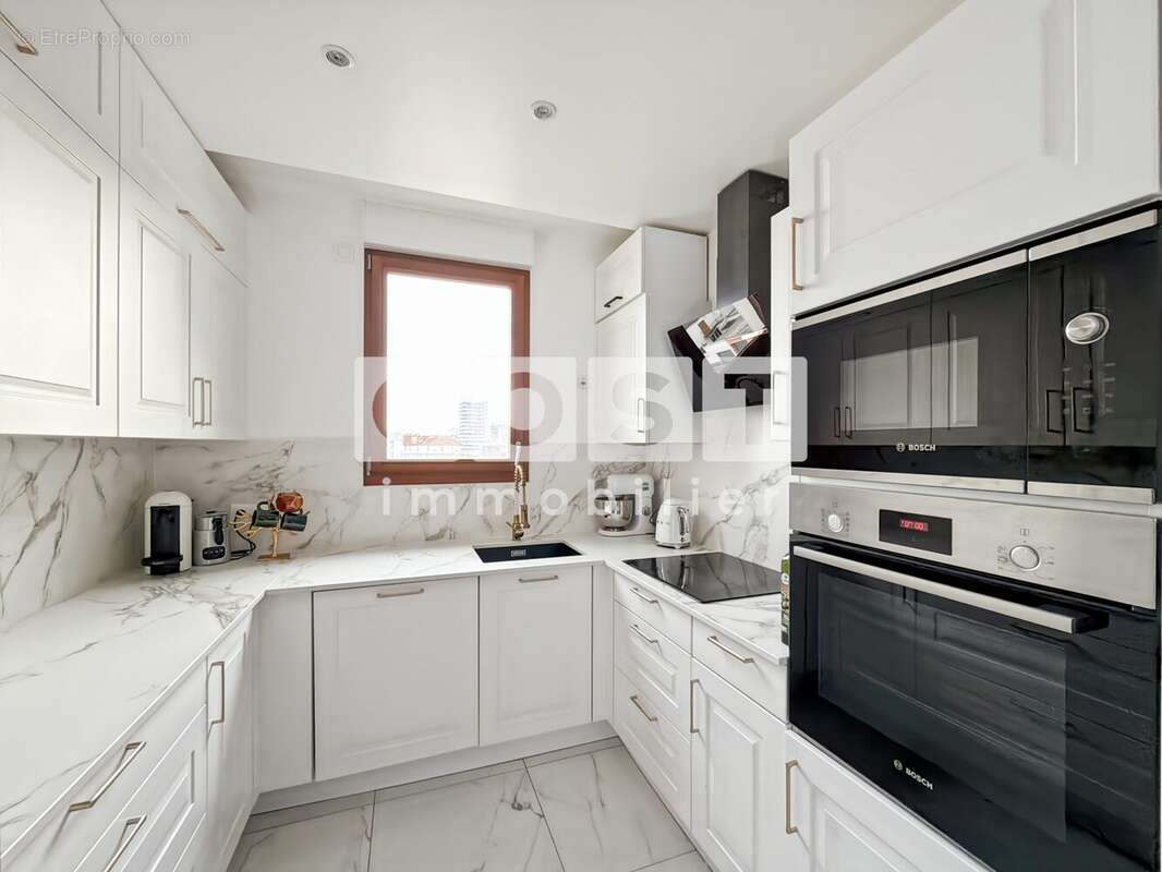 Appartement à GENNEVILLIERS