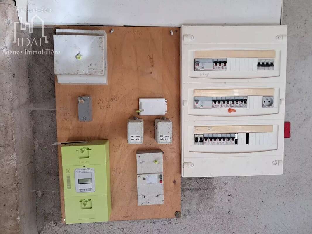 Maison à SAINT-PIERRE-DE-NOGARET