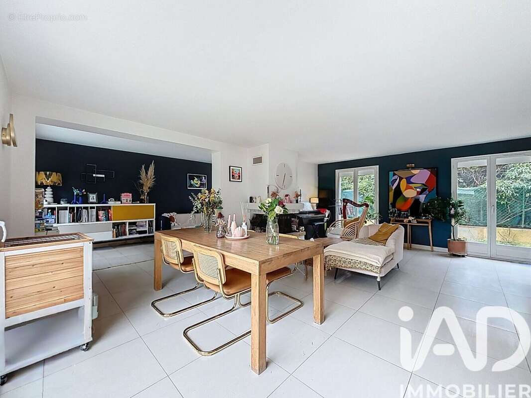 Photo 2 - Maison à CLAMART