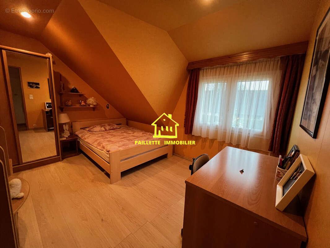 Maison à SAINT-ROMAIN-DE-COLBOSC