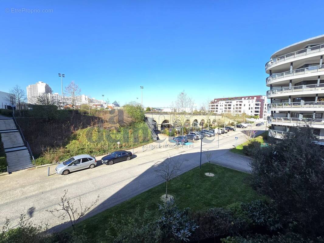 Appartement à ISSY-LES-MOULINEAUX