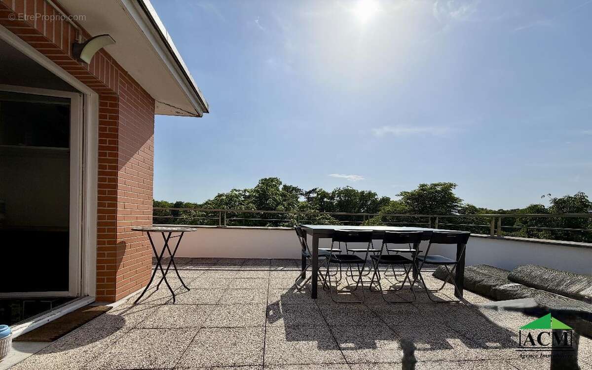 Appartement à MERY-SUR-OISE