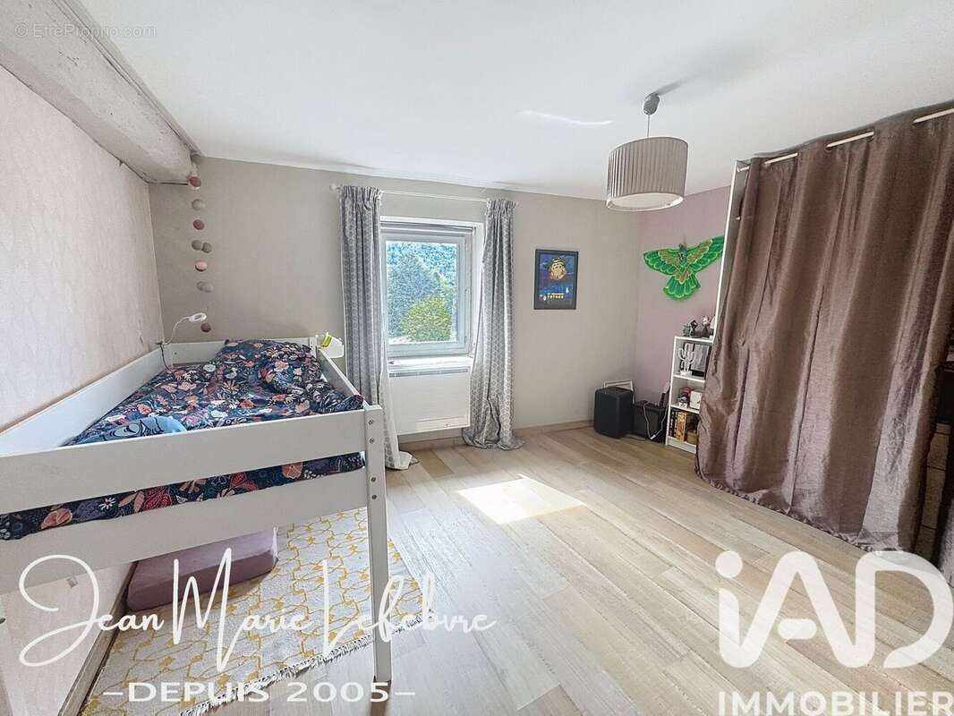 Maison 95 m² à Ampuis  - photo 7