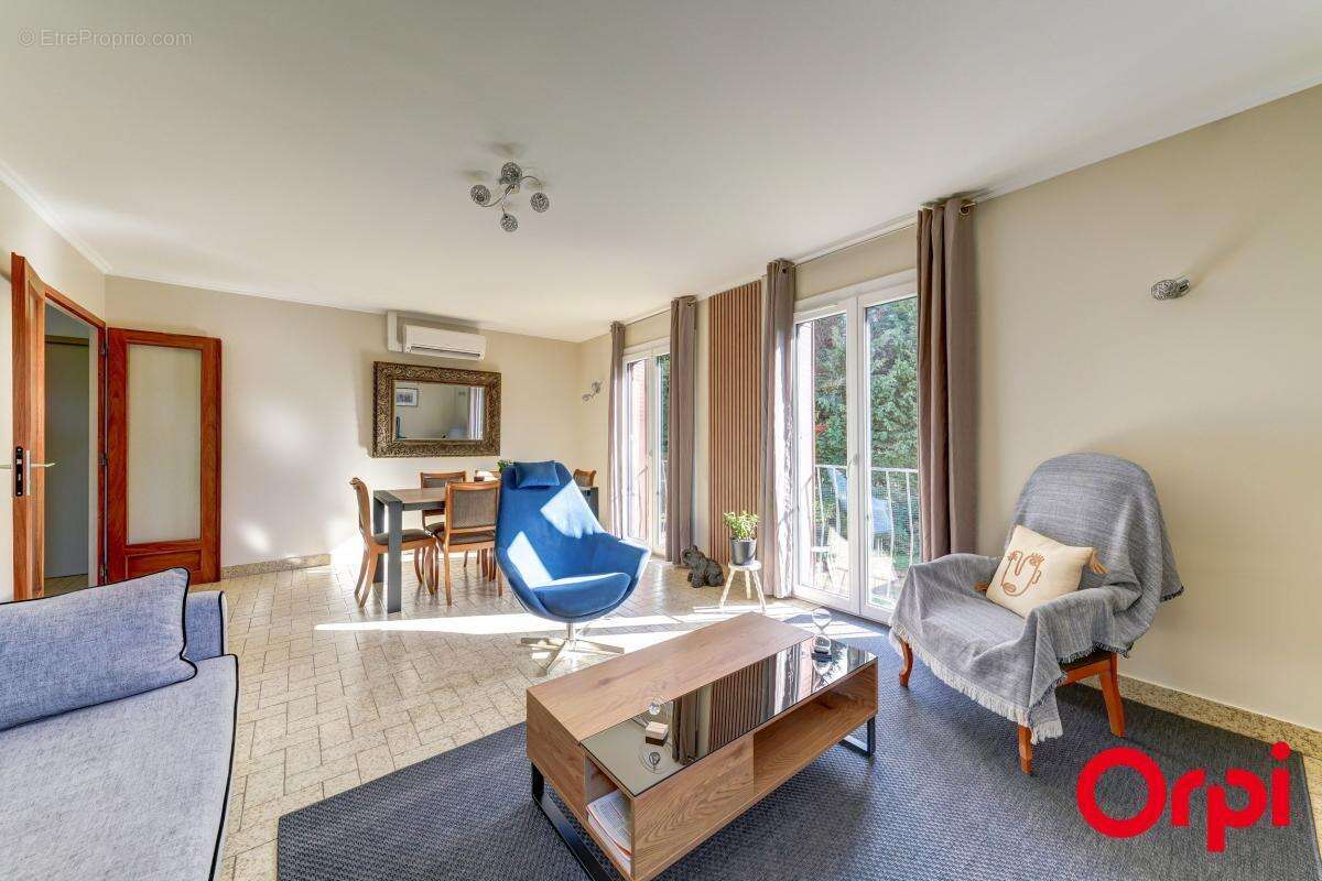 Maison à RILLIEUX-LA-PAPE