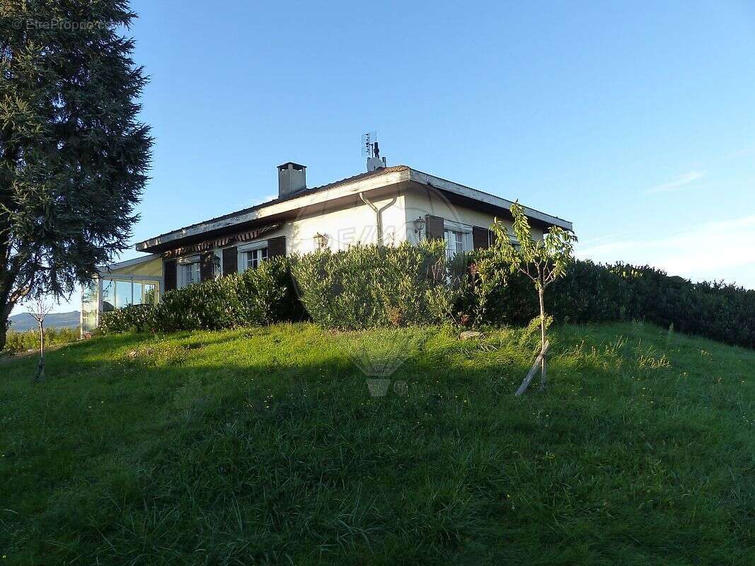 Maison à SAINT-LAGER