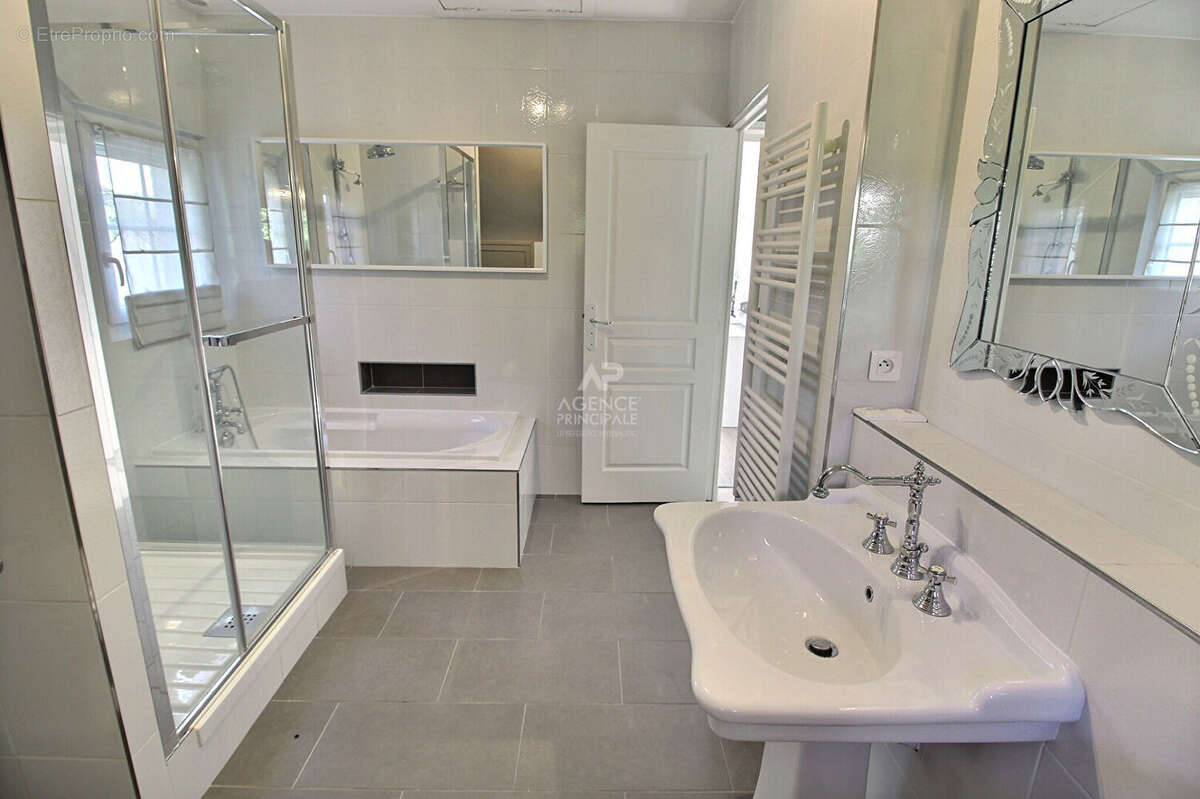 Maison à VERNOUILLET