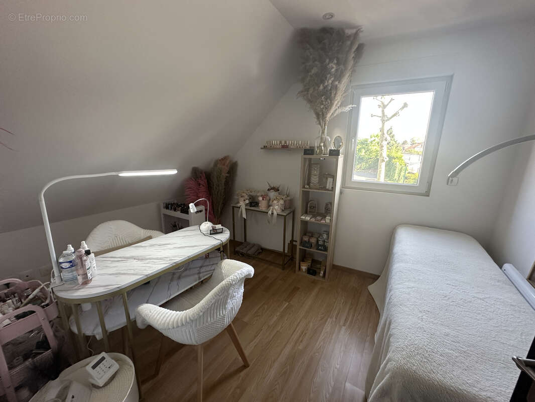 Maison à DOUCHY-LES-MINES