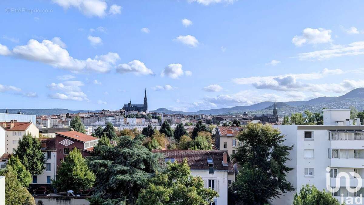 Photo 2 - Appartement à CLERMONT-FERRAND