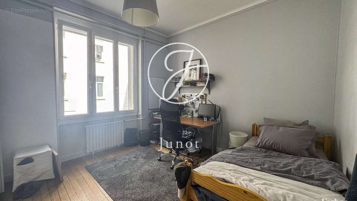 Appartement à LA MADELEINE