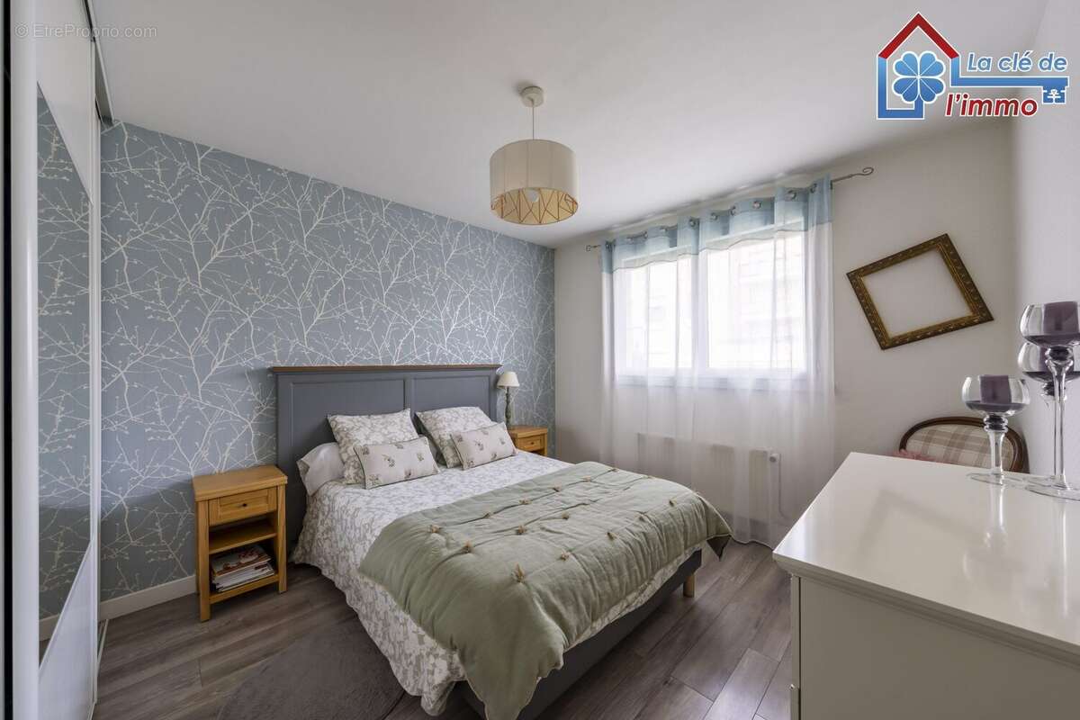 Maison à MOISSY-CRAMAYEL