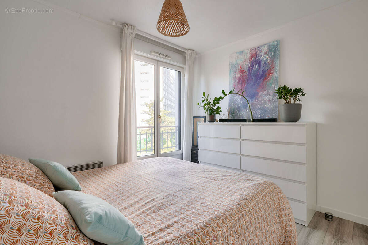 Appartement à COLOMBES