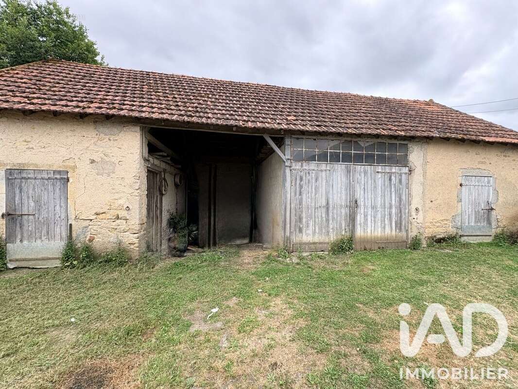 Maison 92 m² à Augy-Sur-Aubois  - photo 6