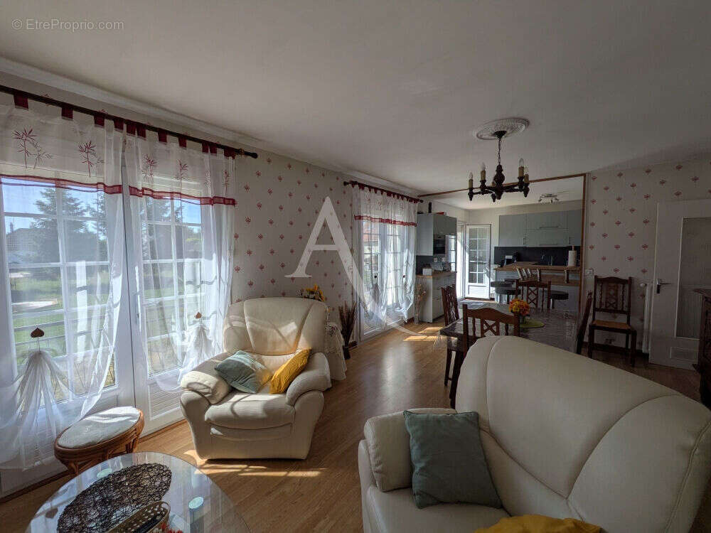 Maison à ONZAIN