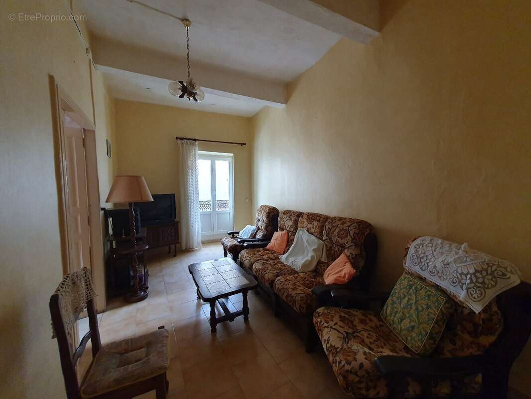 Maison à AUTIGNAC