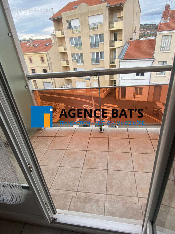 Photo 8 - Appartement à ROCHE-LA-MOLIERE