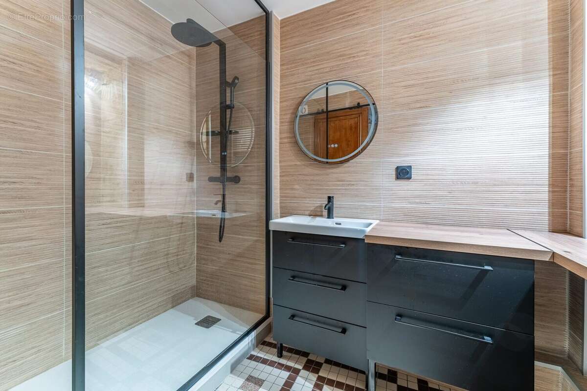 Appartement 99 m² à Lyon-1e  - photo 6