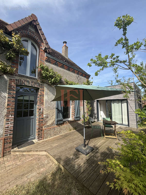 Maison à CLOYES-SUR-LE-LOIR
