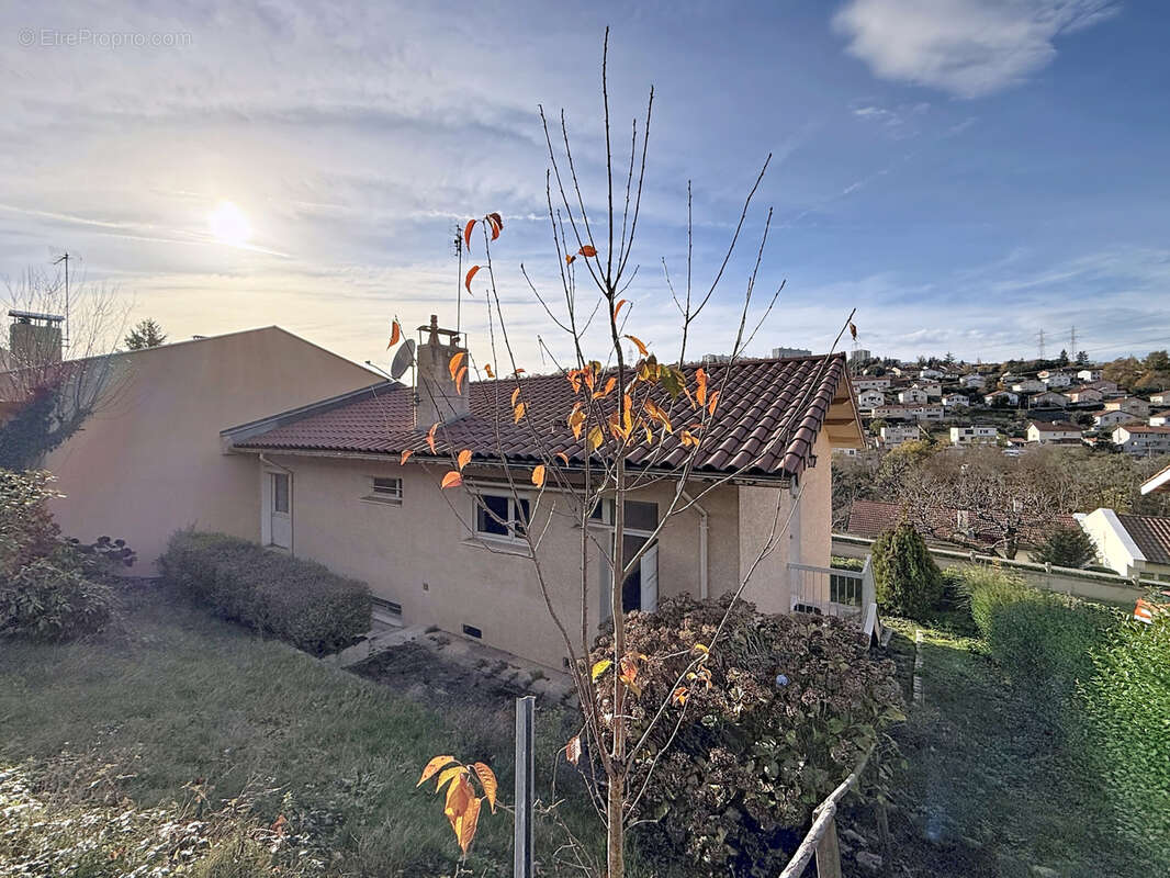 Maison à LA TALAUDIERE