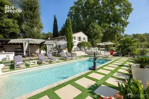 Maison 9 pièces 263 m² à vendre à Les Arcs (83460) - photo 2