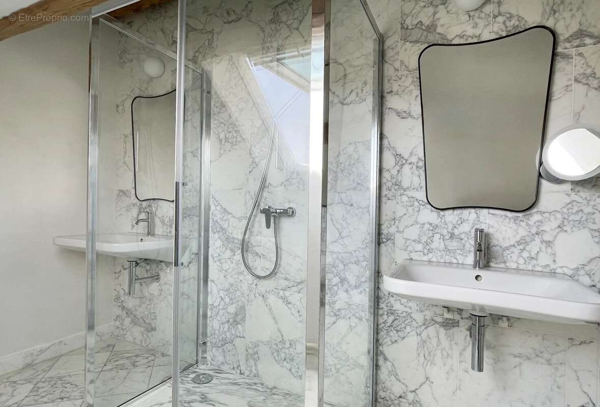 Maison à FONTAINEBLEAU