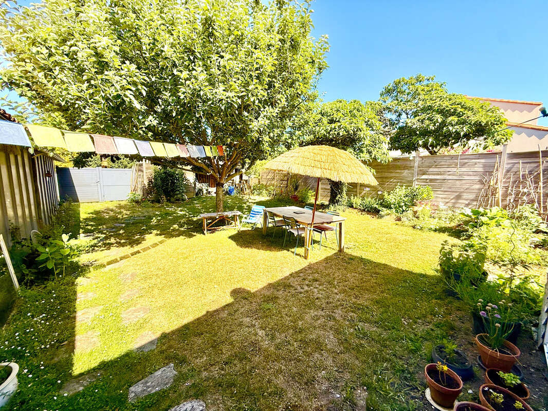 A vendre en exclusivite a pont saint martin maison de bourg familiale de 135 m2 avec locatif t3 de 60 m2 - photo 5