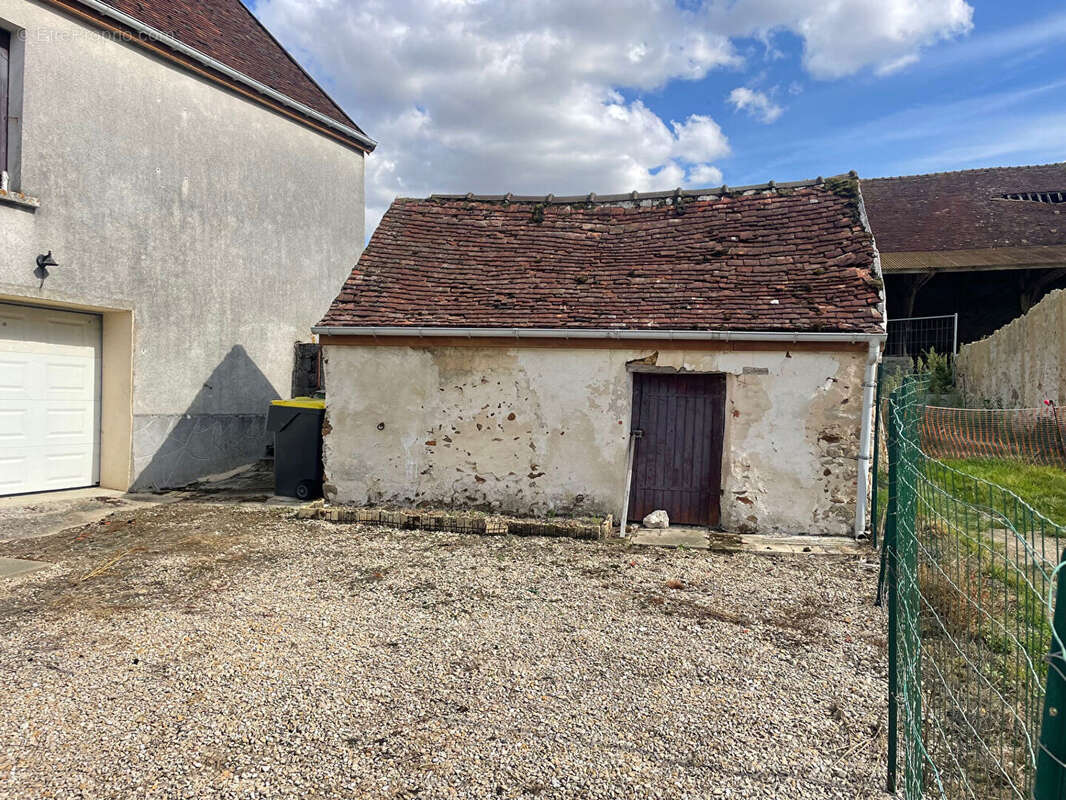Maison indépendante dur 605m² de terrain - photo 10