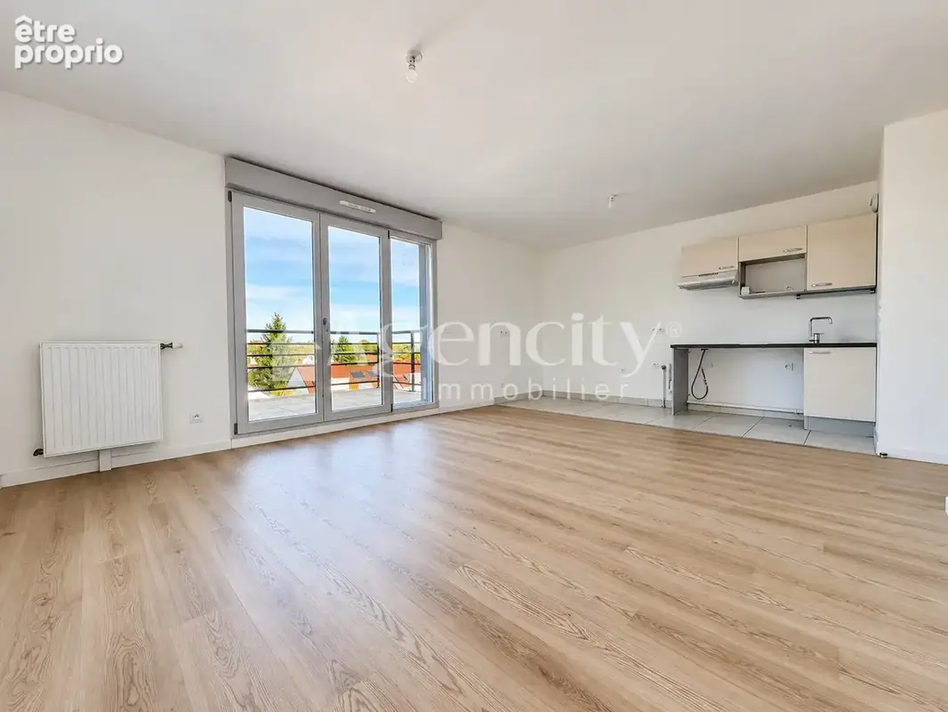 Appartement 3 pièces 60 m² à vendre à Claye-Souilly (77410) - photo 2