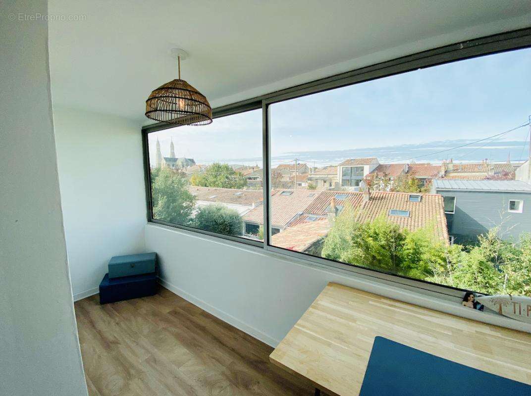 Appartement à BORDEAUX