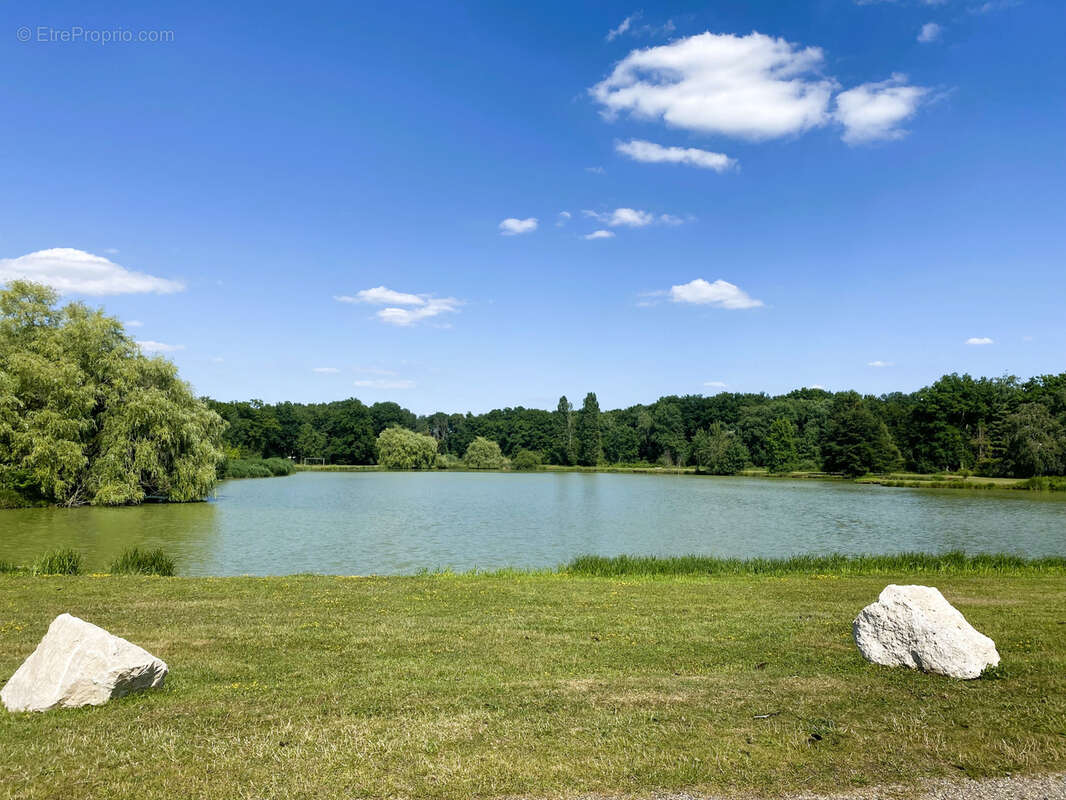 Maison à BAZOCHES-SUR-LE-BETZ