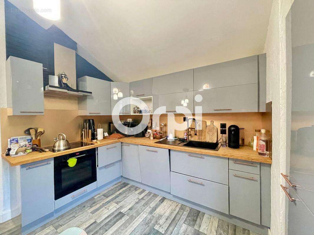 Appartement à VILLARD-BONNOT